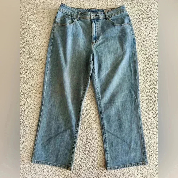 Chico's Denim - Chicos Platinum Emerald Crop Jeans Women’s Size 1.5 (10)